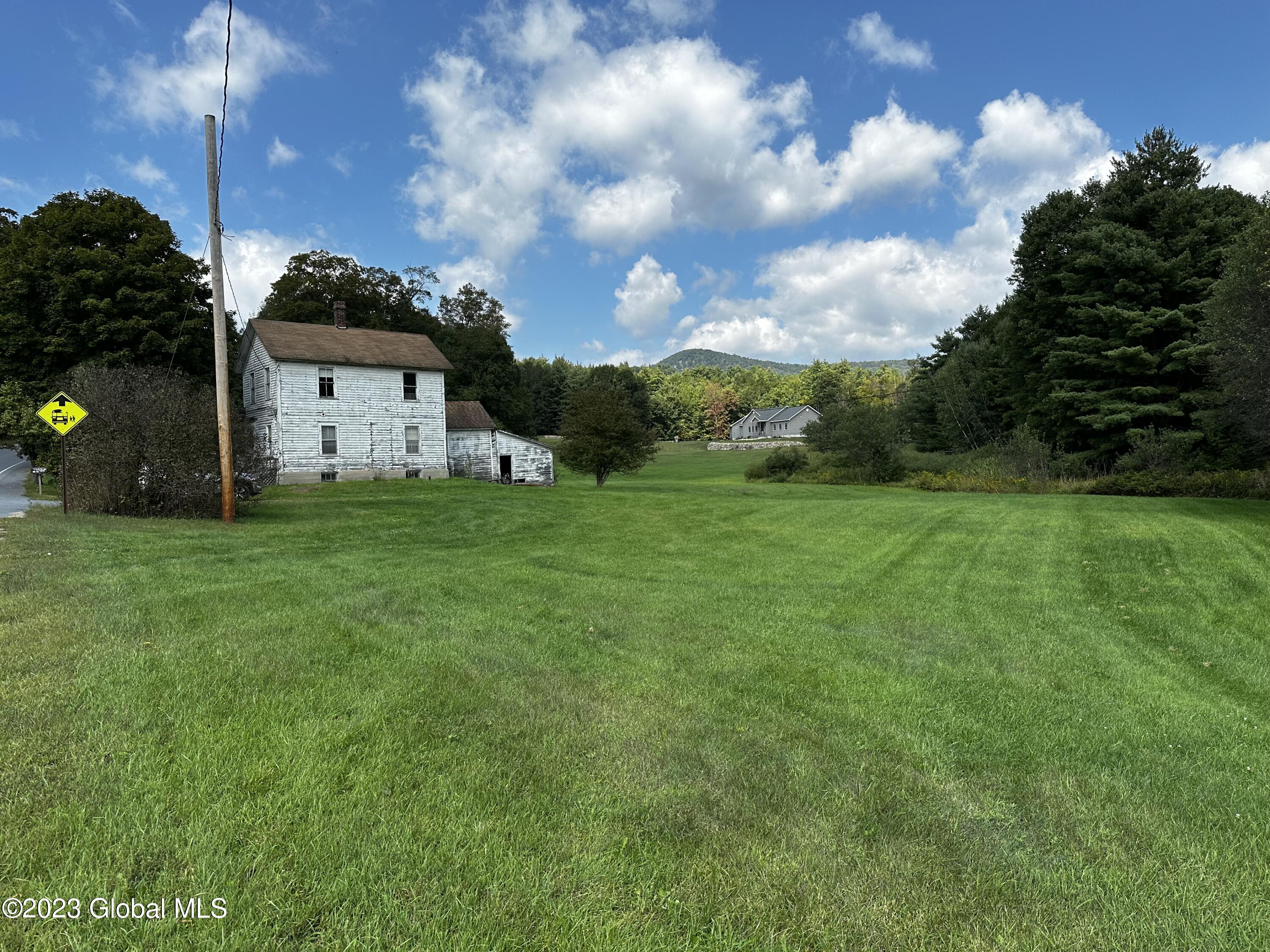 80 Antone Road Corinth, NY 12822 - Photo 4 of 37 IMG_5373