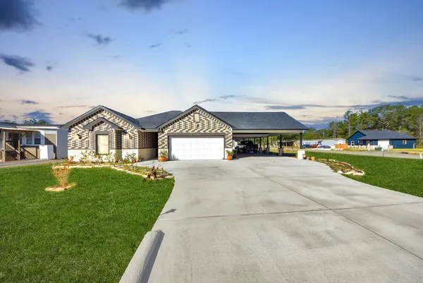 $350,000 | 213 Newman Court, Conroe, TX 77303