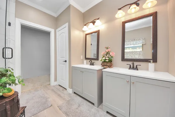 $350,000 | 213 Newman Court, Conroe, TX 77303