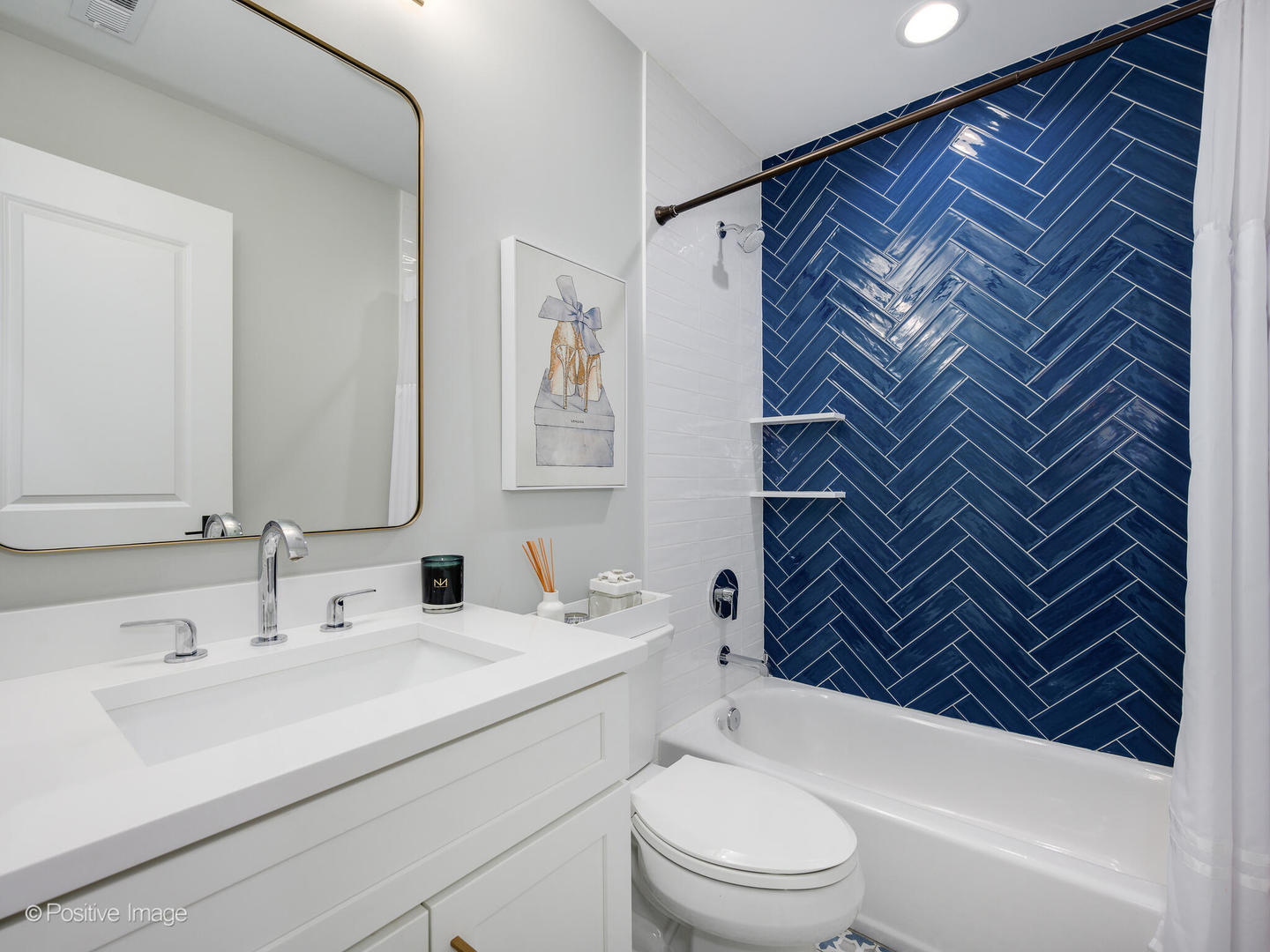 2143 North Racine Avenue, Unit 2 Chicago, IL 60614 - Photo 17 of 19