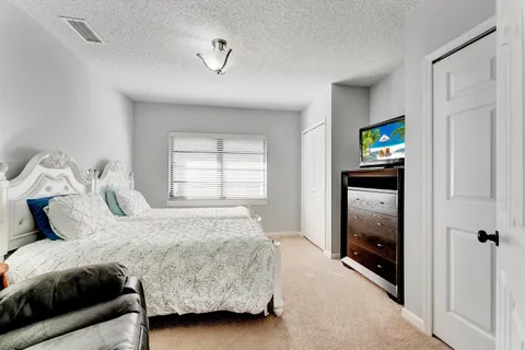 $459,000 | 10306 Greentrail Drive North, Boynton Beach, FL 33436