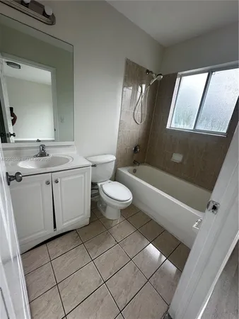 $3,100 | 26323 Southwest 135th Place, Unit 26323, Homestead, FL 33032