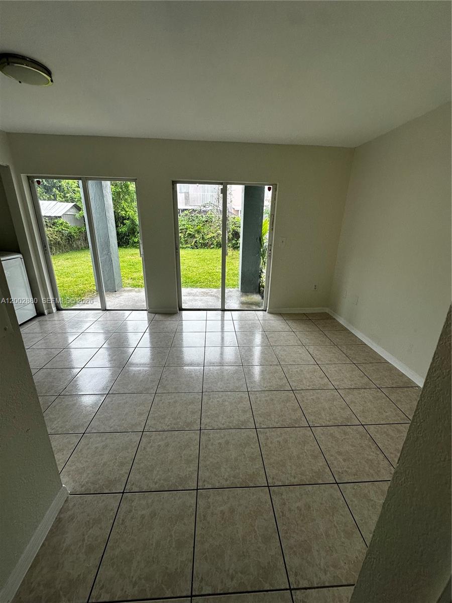 26323 Southwest 135th Place, Unit 26323 Homestead, FL 33032 - Photo 37 of 40
