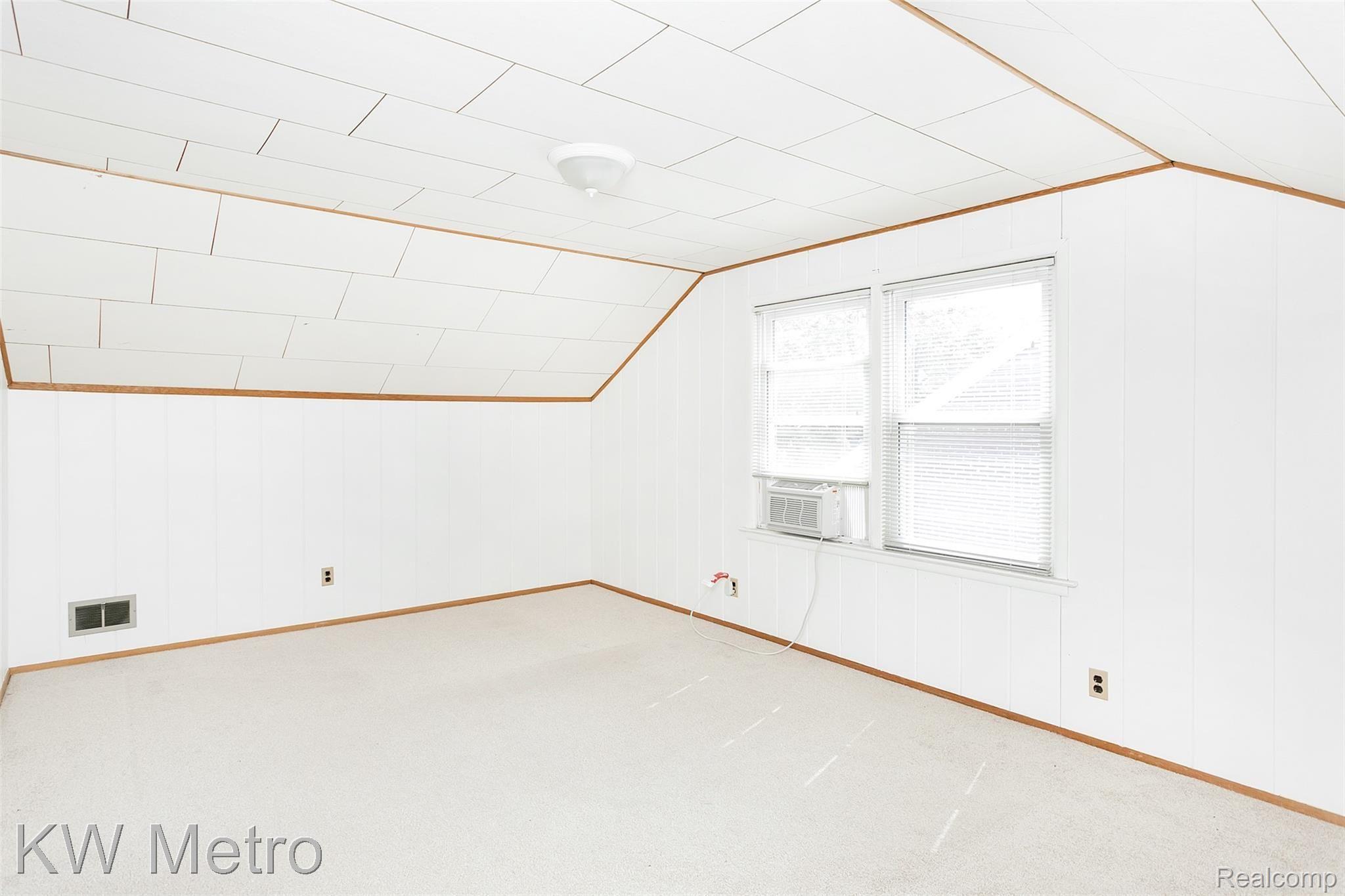 1764 Mansfield Road Birmingham, MI 48009 - Photo 20 of 35 Mansfield-20.jpg