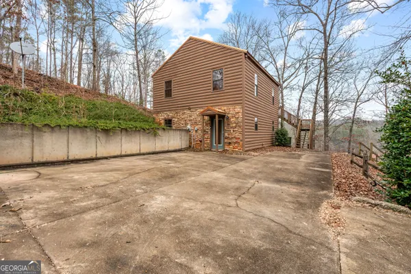 $299,900 | 196 County Road 3130, Delta, AL 36258