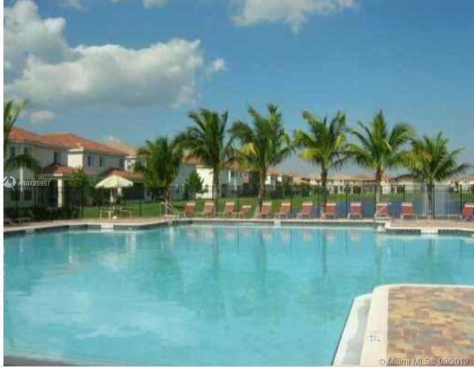 3271 Laurel Ridge Circle, Unit 3271 Riviera Beach, FL 33404 - Photo 5 of 6 pool