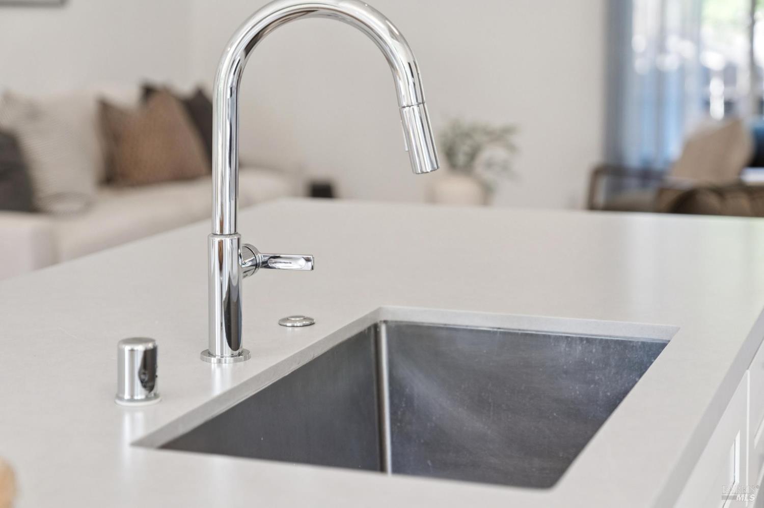 38 Villa Avenue San Rafael, CA 94901 - Photo 19 of 48