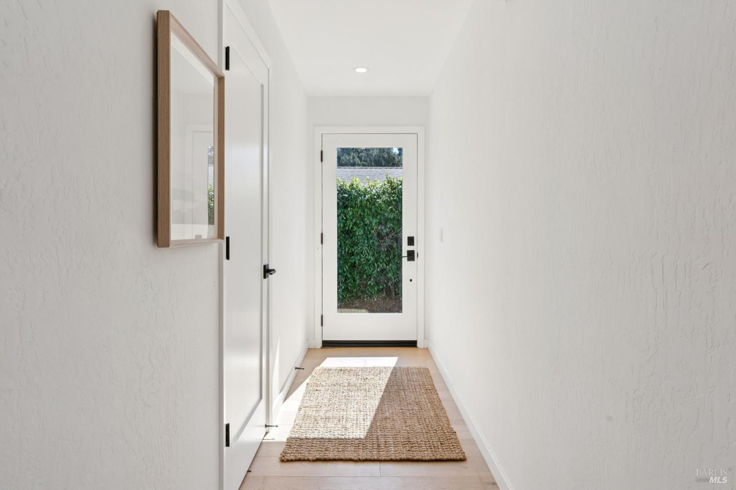 38 Villa Avenue San Rafael, CA 94901 - Photo 5 of 48