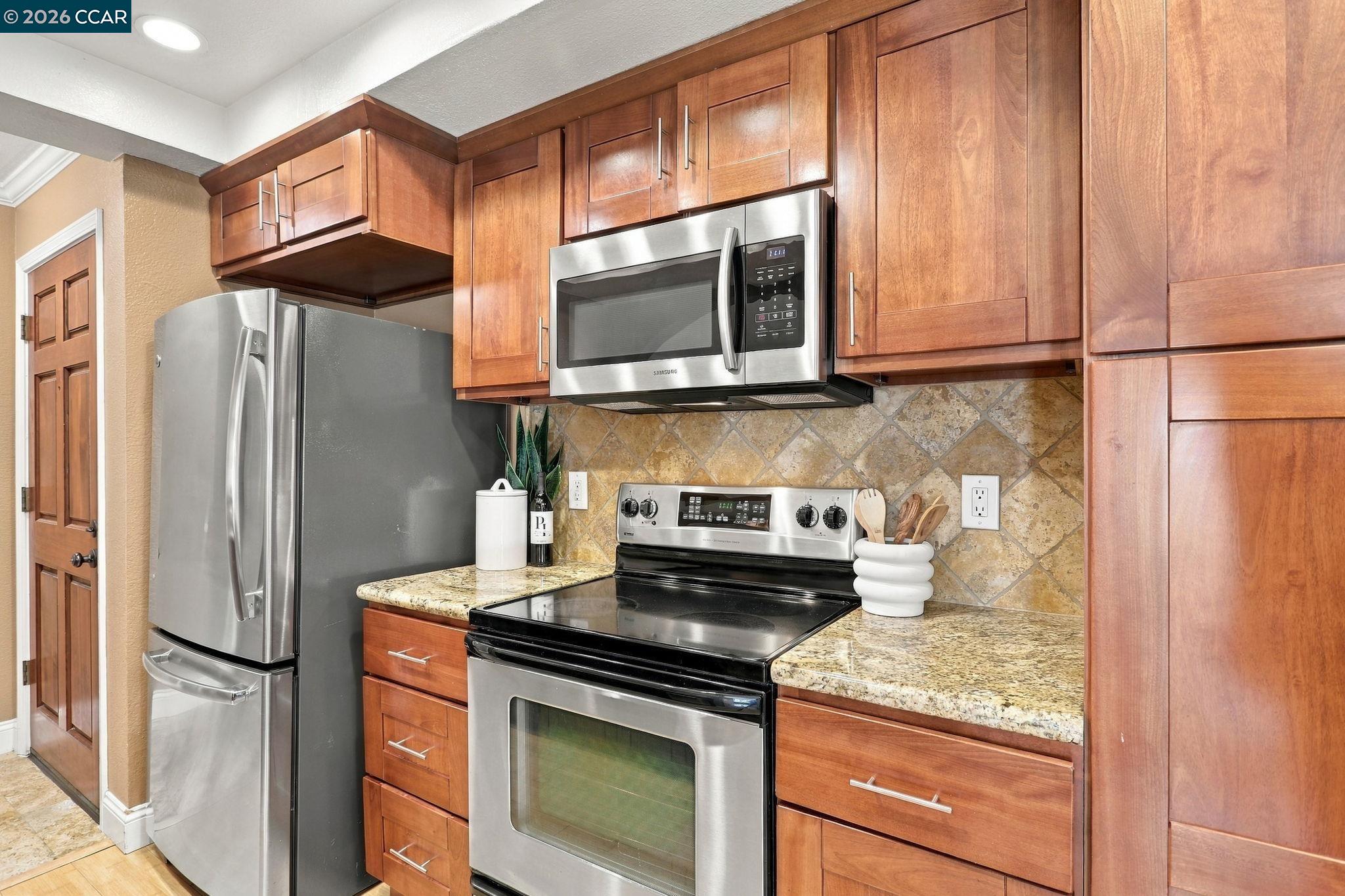 3887 Crow Canyon Road San Ramon, CA 94582 - Photo 9 of 44 Gallery Image 9