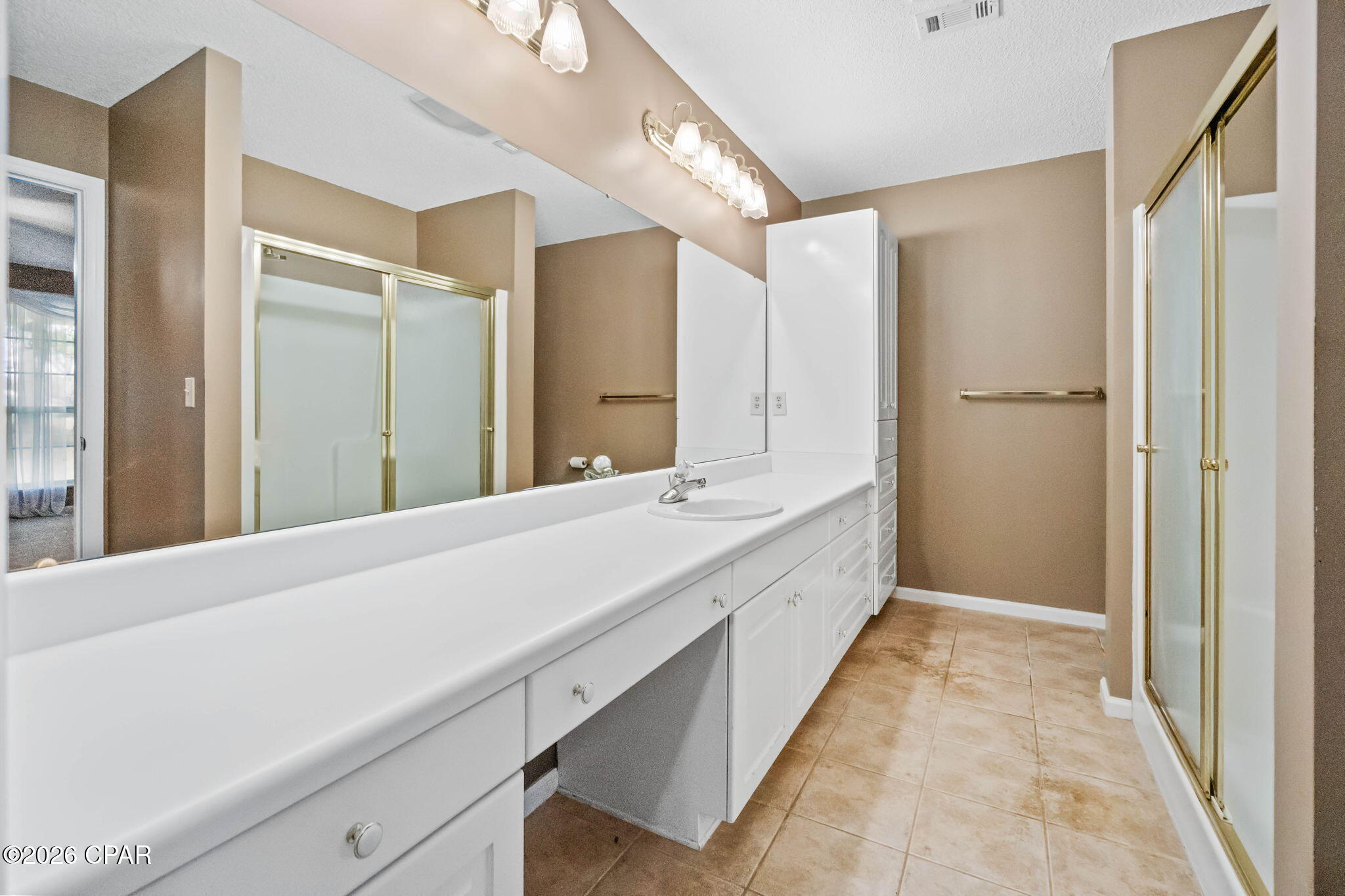 4127 Cliff Road Graceville, FL 32440 - Photo 14 of 39