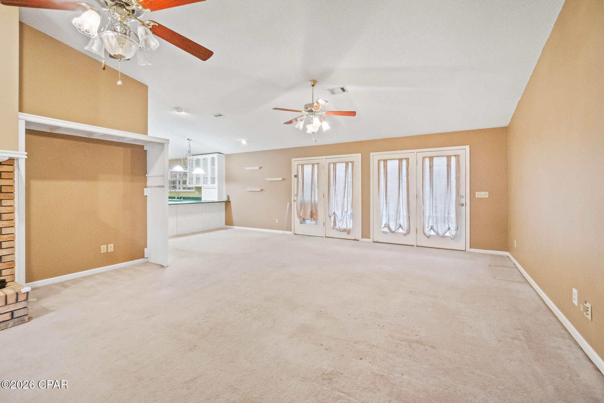 4127 Cliff Road Graceville, FL 32440 - Photo 5 of 39