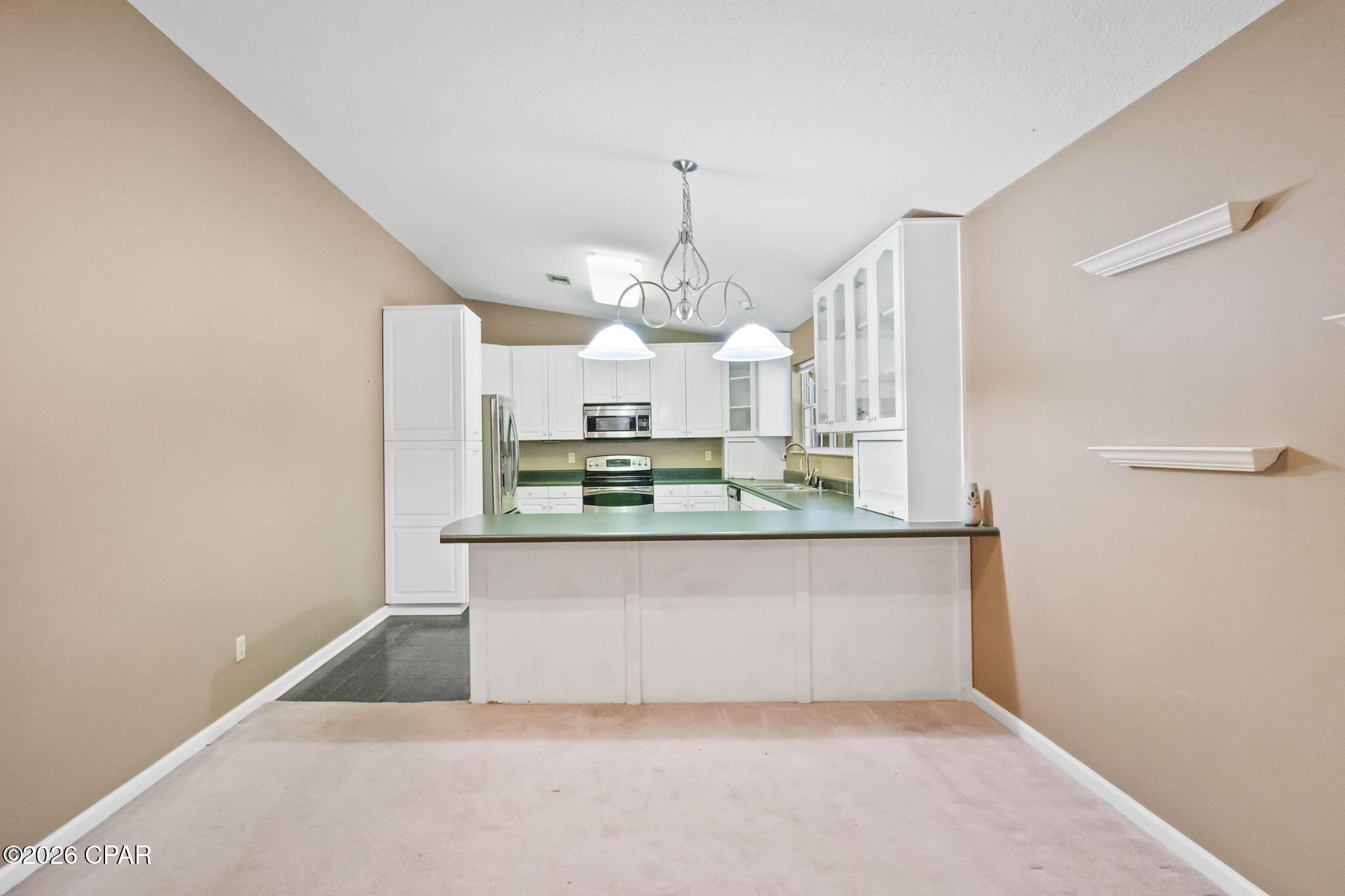 4127 Cliff Road Graceville, FL 32440 - Photo 7 of 39