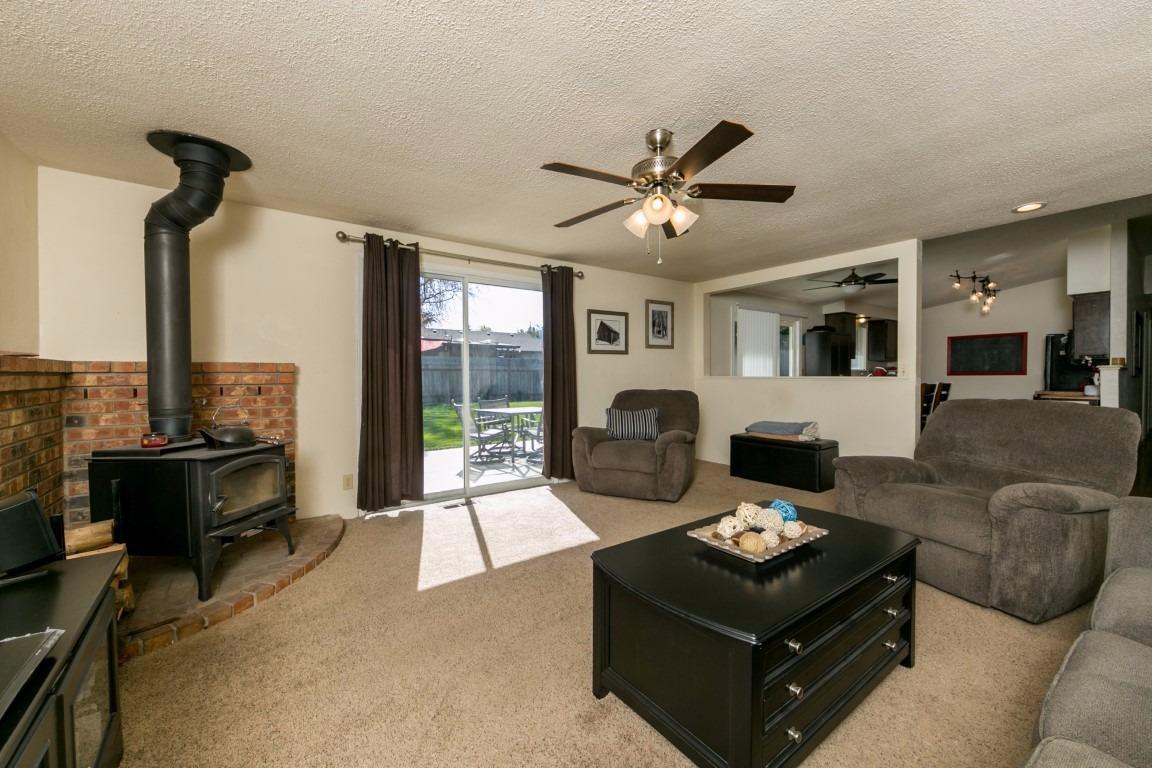 2614 Delta Waters Road Medford, OR 97504 - Photo 22 of 28 Additional Photo