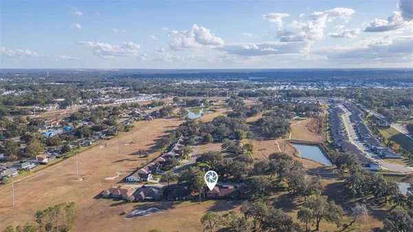 $2,600 | 6545 Brentwood Dr., Zephyrhills, FL 33542