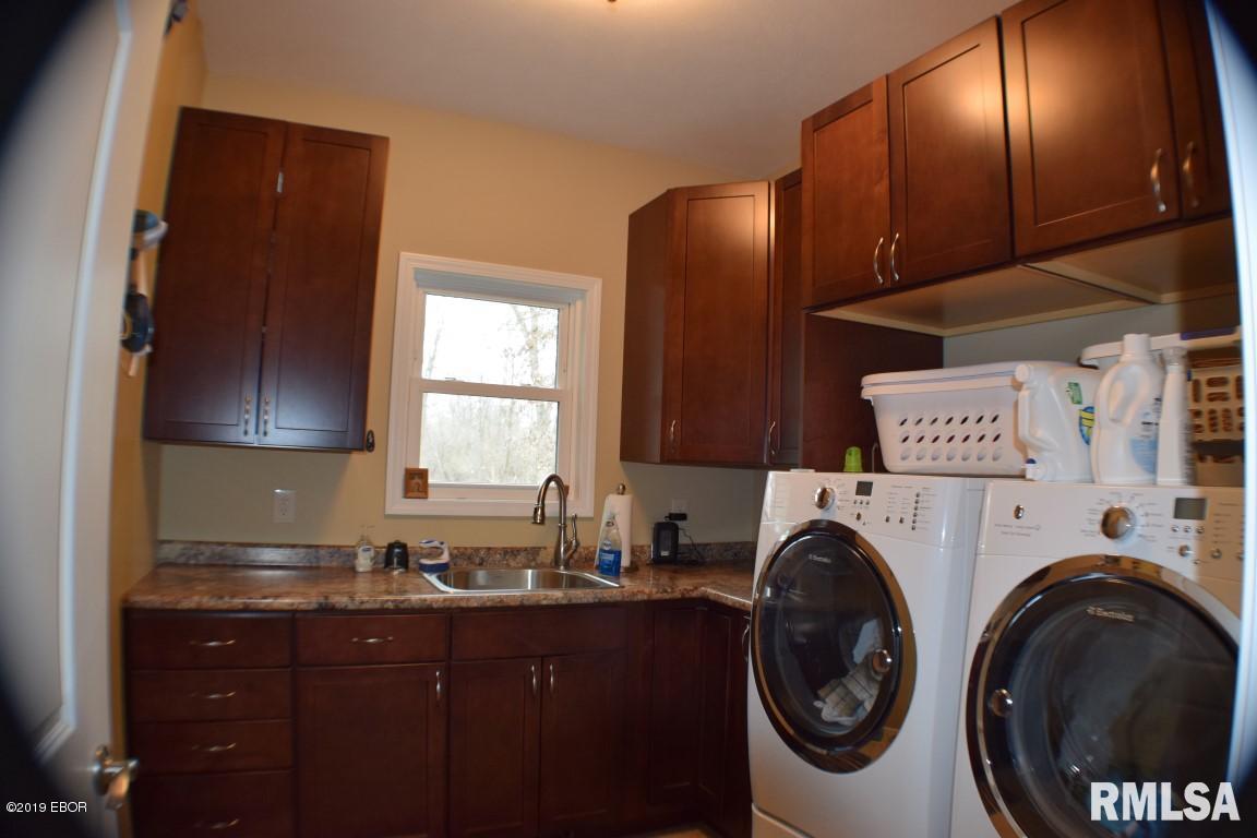 265 Falcon Road Carbondale, IL 62902 - Photo 14 of 50 Gallery Image 14