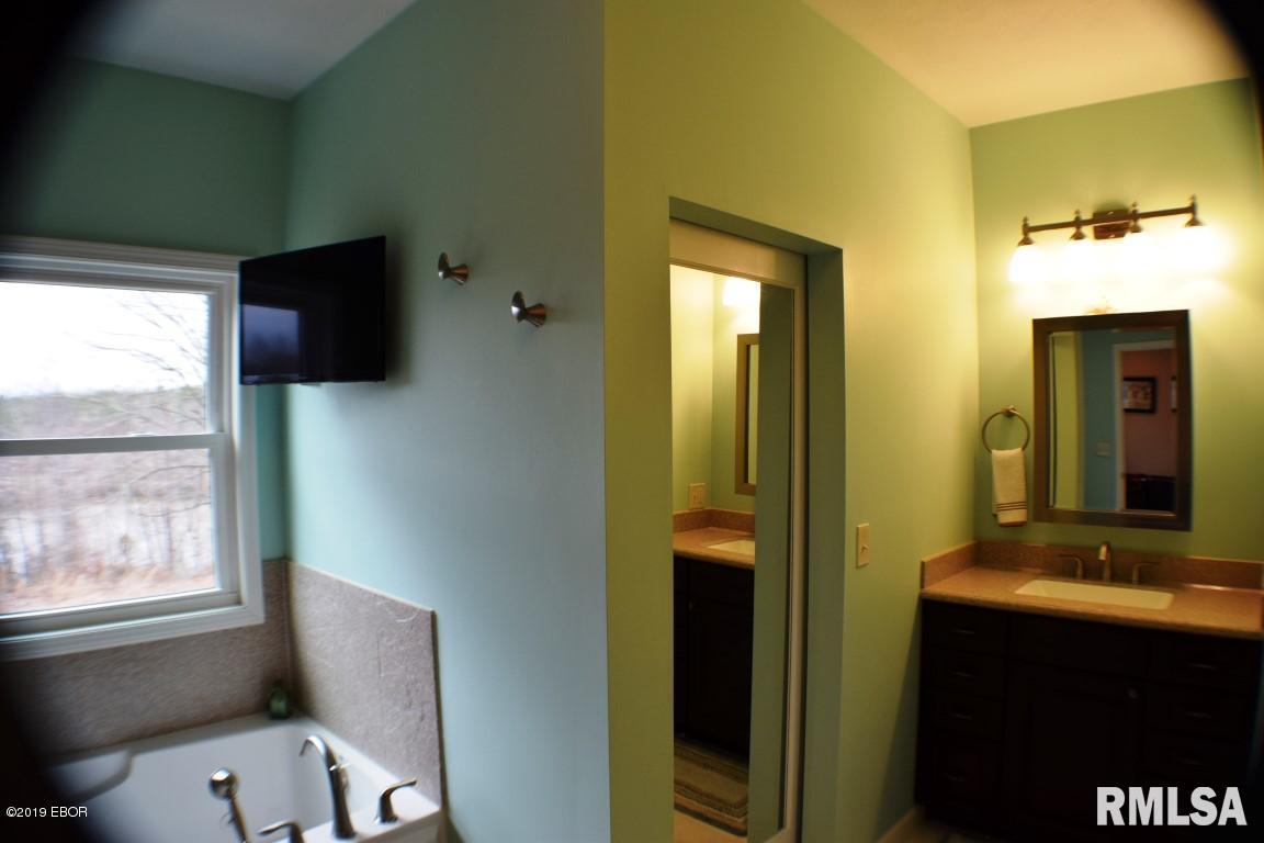 265 Falcon Road Carbondale, IL 62902 - Photo 19 of 50 Gallery Image 19