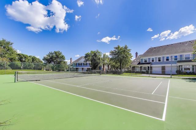 1905 Stillwater Road Arlington Heights, IL 60004 - Photo 34 of 36 a view of a basket ball ground