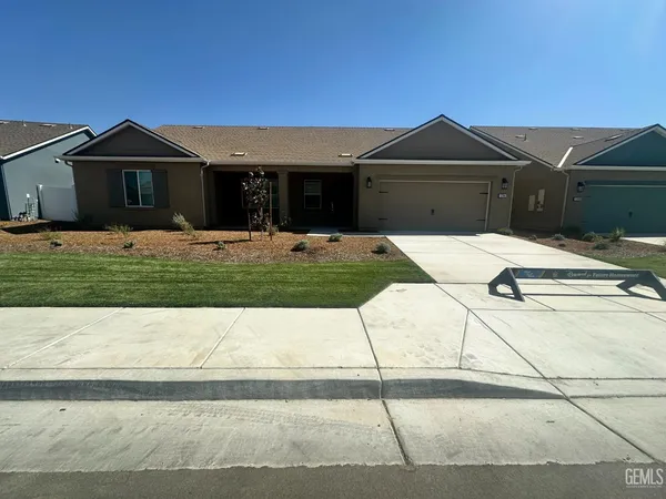 $560,900 | Undisclosed Address, Shafter, CA 93263