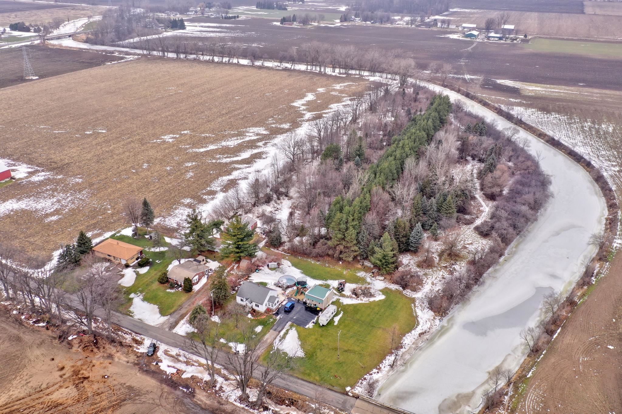6325 Becker Road Saginaw, MI 48601 - Photo 35 of 47