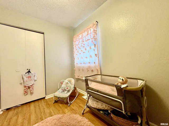 $112,500 | 23 Lavan Drive, Jacksonville, IL 62650