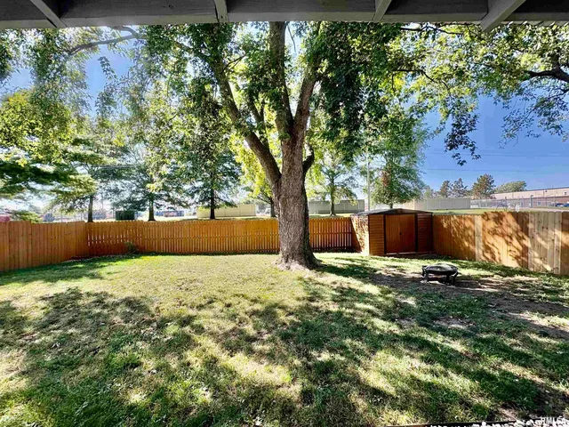 $112,500 | 23 Lavan Drive, Jacksonville, IL 62650