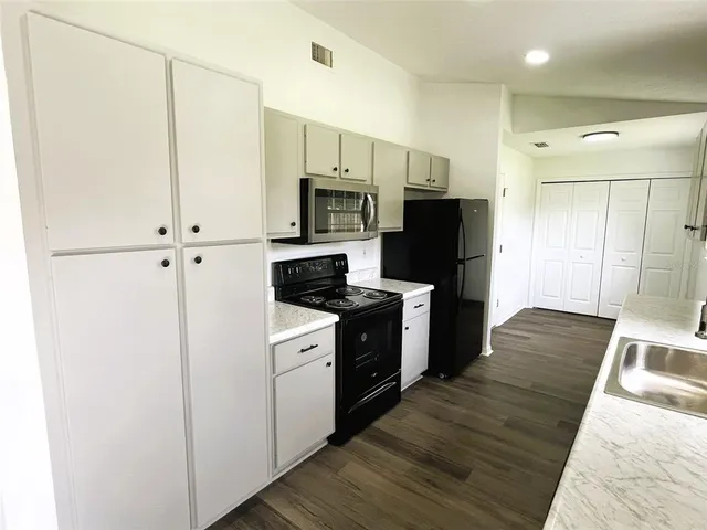 $232,900 | 1300 Northwest 67th Place, Ocala, FL 34475