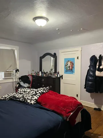 $225,000 | 507 North Geiger Street, Huntingburg, IN 47542