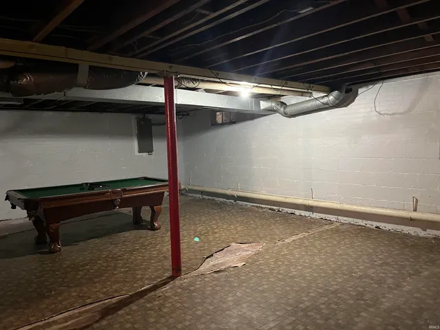 $225,000 | 507 North Geiger Street, Huntingburg, IN 47542