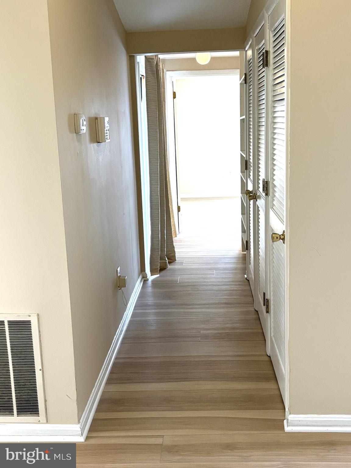 512 Dennis Avenue Silver Spring, MD 20901 - Photo 8 of 28 Hallway