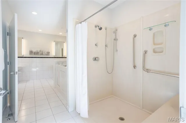 $1,649,900 | 8333 Kingsbury Boulevard, Clayton, MO 63105