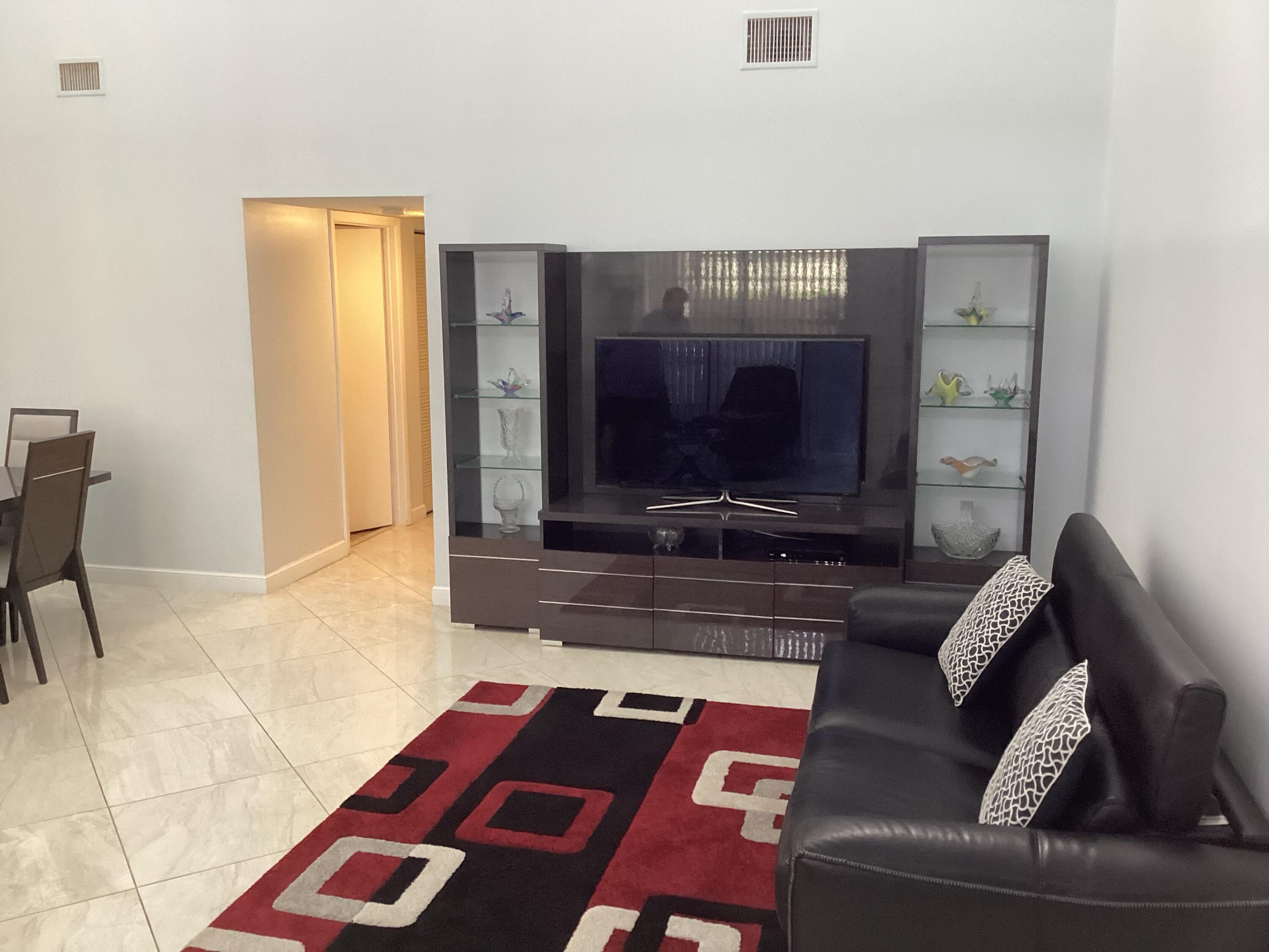 13941 Nesting Way, Unit C Delray Beach, FL 33484 - Photo 5 of 30 IMG_3083