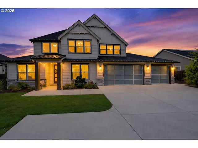 $975,000 | 18205 Northeast 81st Street, Vancouver, WA 98682