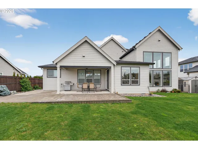 $975,000 | 18205 Northeast 81st Street, Vancouver, WA 98682