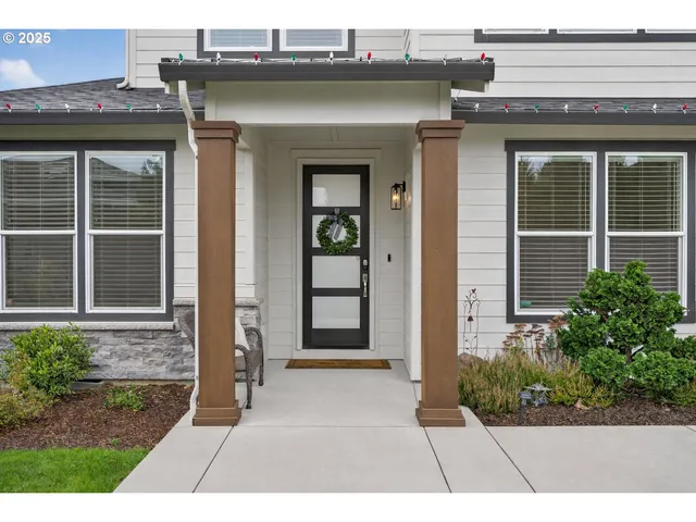 $975,000 | 18205 Northeast 81st Street, Vancouver, WA 98682