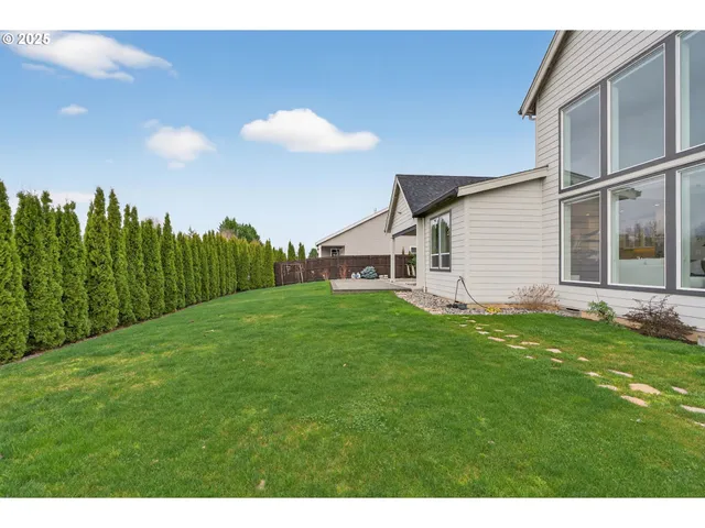 $975,000 | 18205 Northeast 81st Street, Vancouver, WA 98682