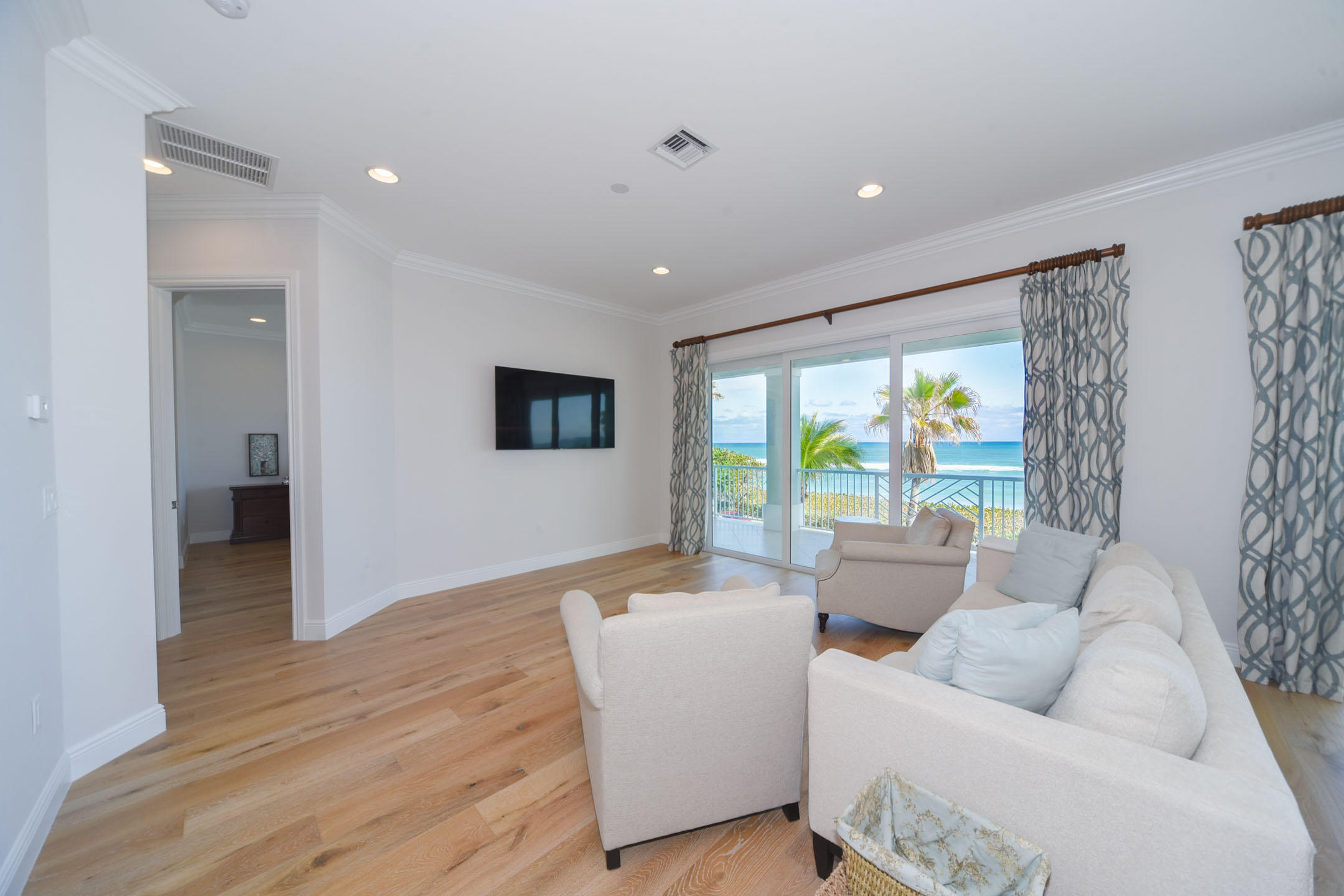 135 Ocean Key Way Jupiter, FL 33477 - Photo 7 of 25 mls-39