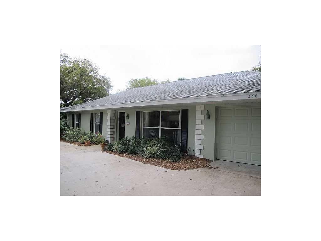 336 Greytwig Road Vero Beach, FL 32963 - Photo 2 of 18 Gallery Image 2
