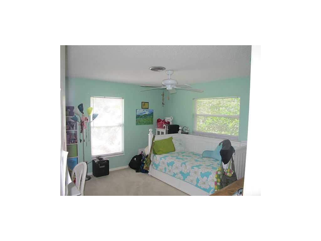 336 Greytwig Road Vero Beach, FL 32963 - Photo 12 of 18 Gallery Image 12