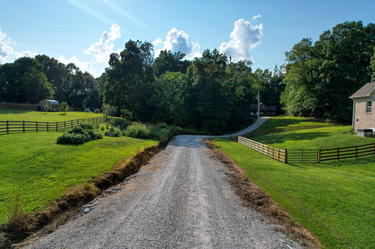 65 Sheltontown Road Manchester, TN 37355 - Photo 3 of 46 a view of a park with a big yard