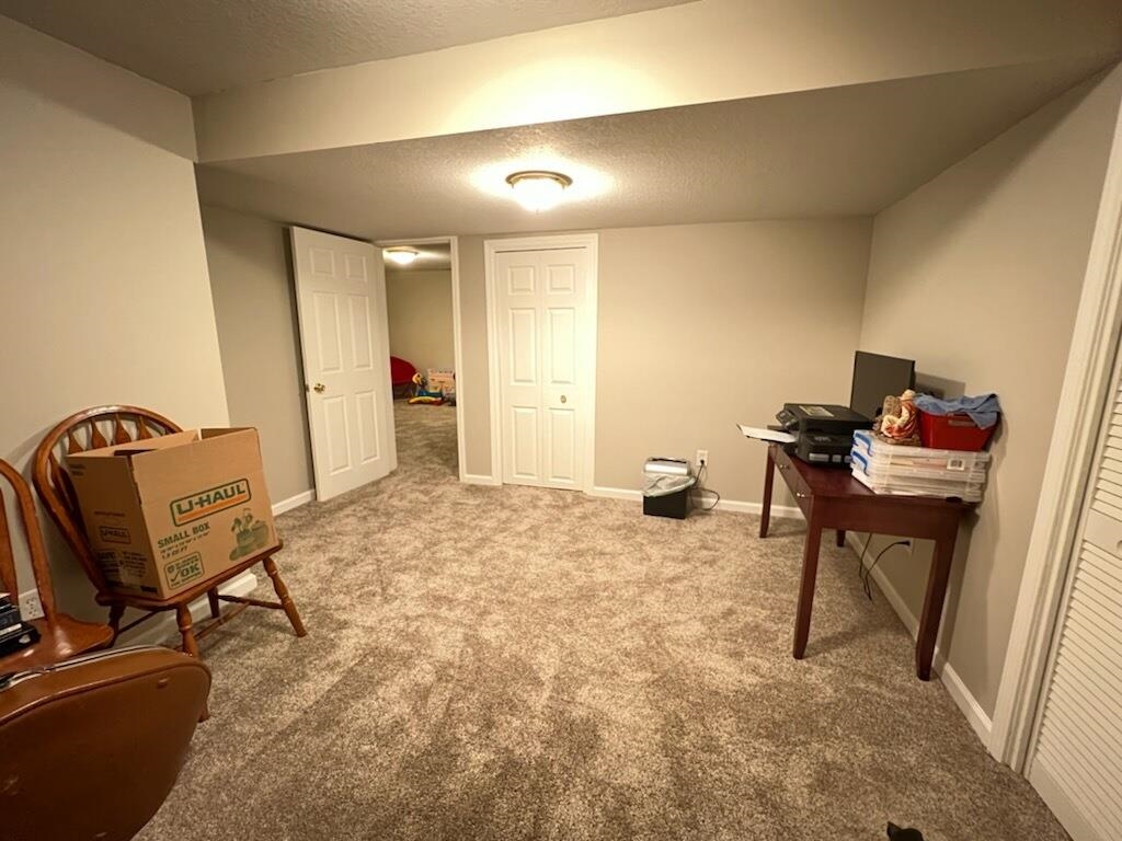 5101 Holly Oak Road Fort Wayne, IN 46845 - Photo 25 of 34 Gallery Image 25