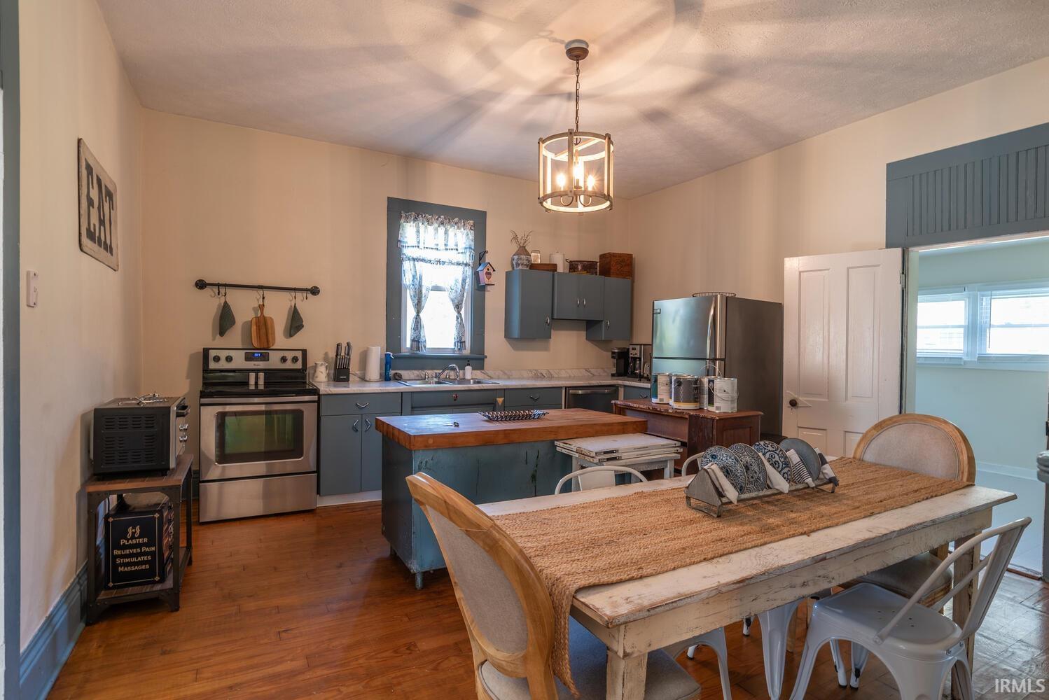 7530 South Strain Ridge Road Bloomington, IN 47401 - Photo 11 of 31 Gallery Image 11