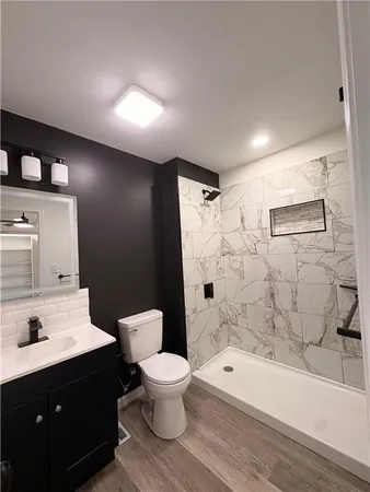 $255,000 | 6807 Sycamore Avenue, Kansas City, MO 64133