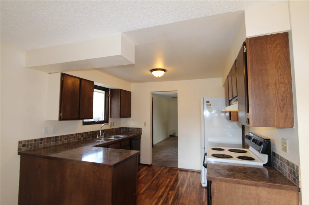 211 West Cascade Way Spokane, WA 99208 - Photo 4 of 20 Gallery Image 4