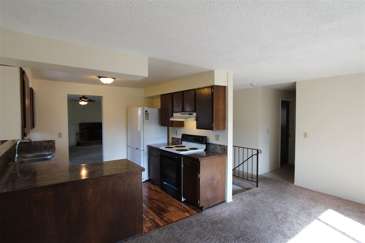 211 West Cascade Way Spokane, WA 99208 - Photo 5 of 20 Gallery Image 5