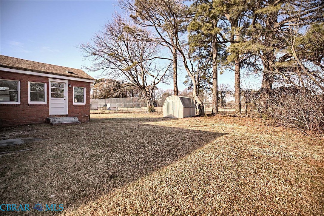 353 Fox Hill Road Hampton, VA 23669 - Photo 4 of 27