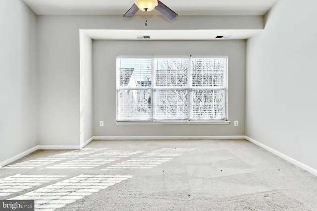 $2,900 | 20384 Bass Rocks Terrace, Ashburn, VA 20147