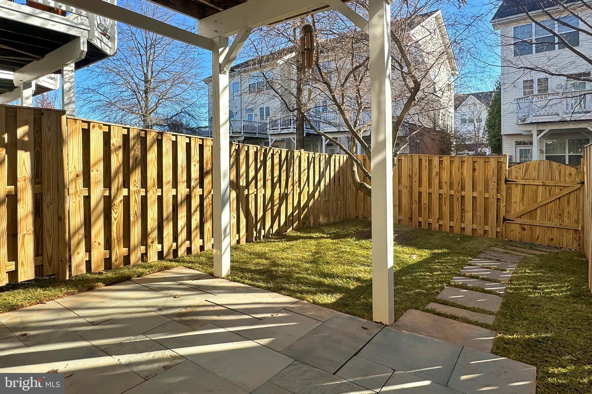 20384 Bass Rocks Terrace Ashburn, VA 20147 - Photo 35 of 44 Stone Patio