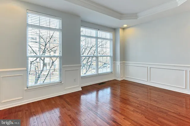 $2,900 | 20384 Bass Rocks Terrace, Ashburn, VA 20147