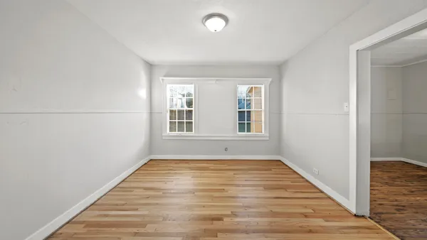 $1,395 | 213 12th Avenue North, Texas City, TX 77590