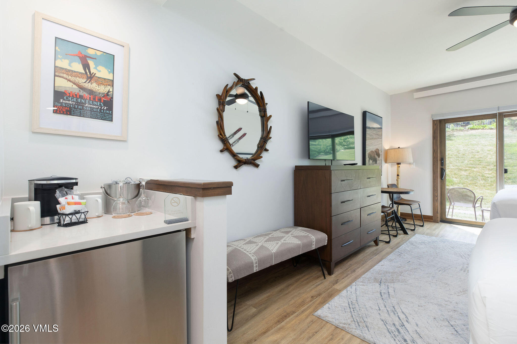 120 Offerson Road, Unit 5030 Avon, CO 81620 - Photo 6 of 14 2606_charter_5030_interior_bed01_b